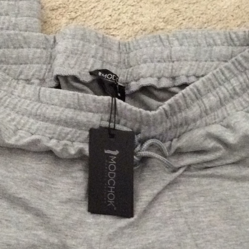 Modchok Quality Fashions - Picture 3 of 4